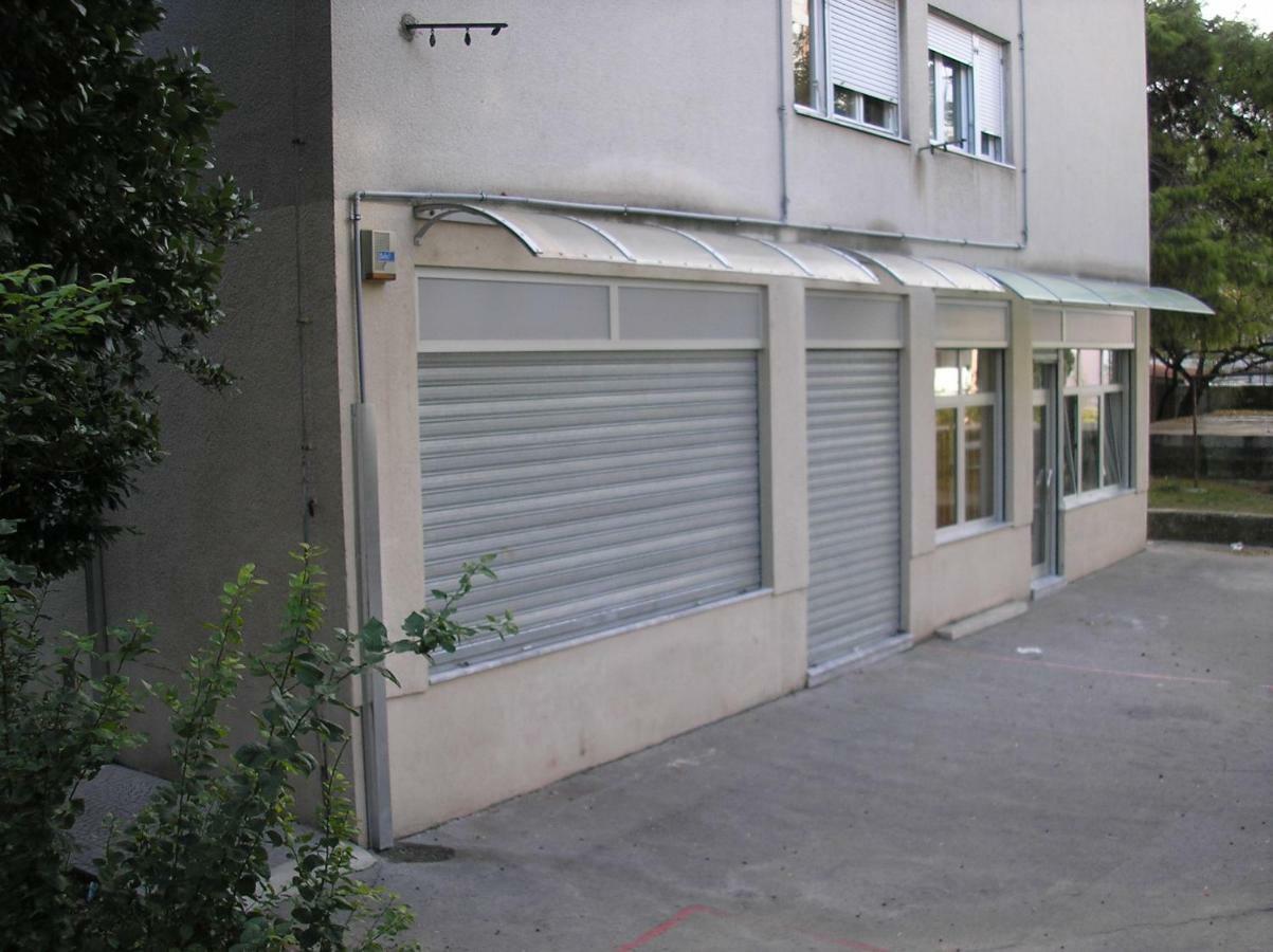Ferienwohnung Studio Two Roses Split Exterior foto